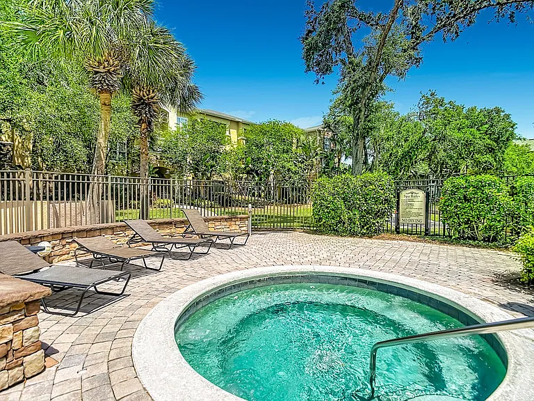 10201 Courtney Palms Blvd #203 — Photo 11