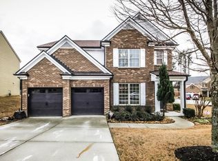 561 E Fork Shady Dr NW, Lilburn, GA 30047