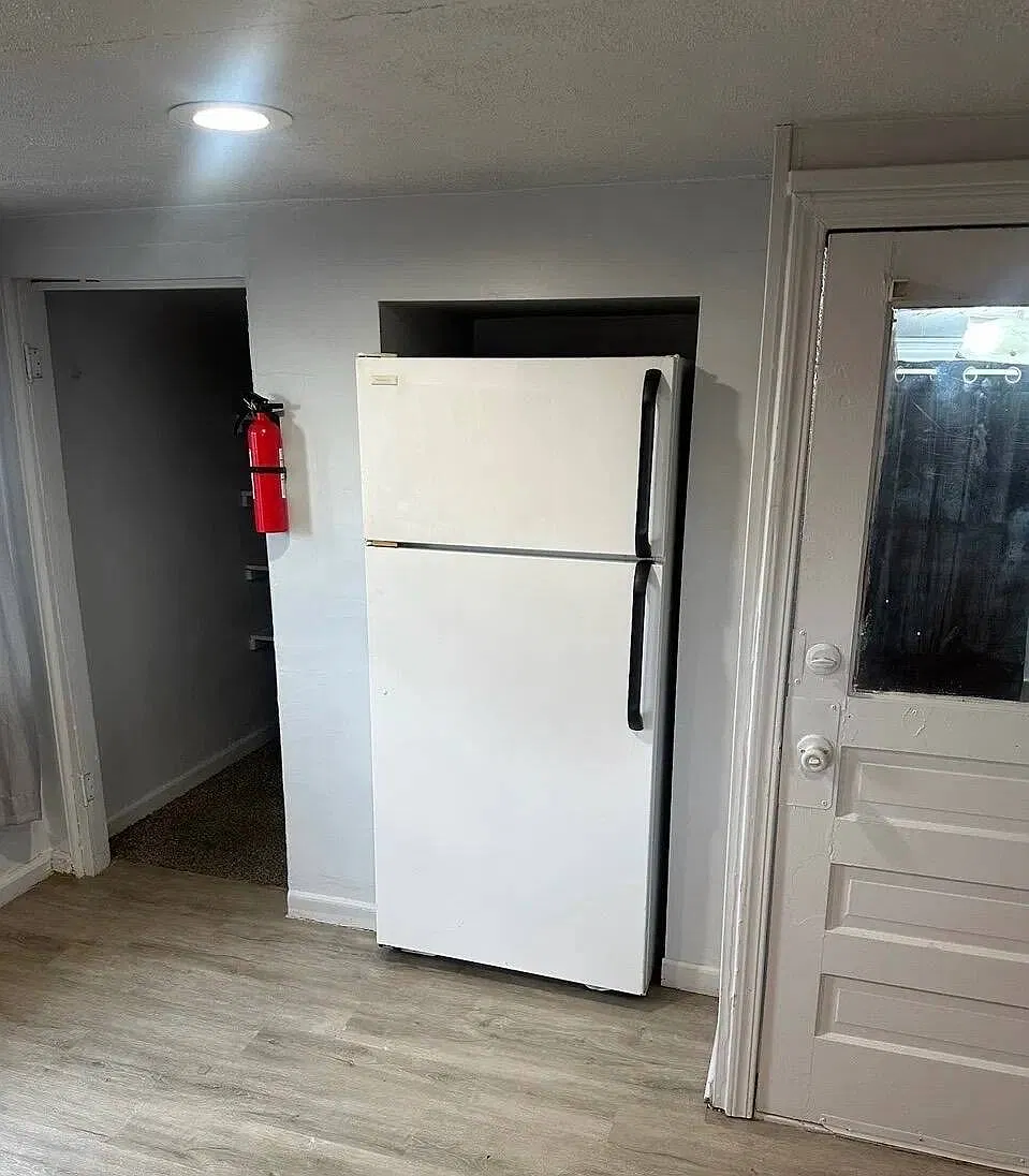 1 bed, 1.0 bath, 650 sqft, $1,000 — Photo 4