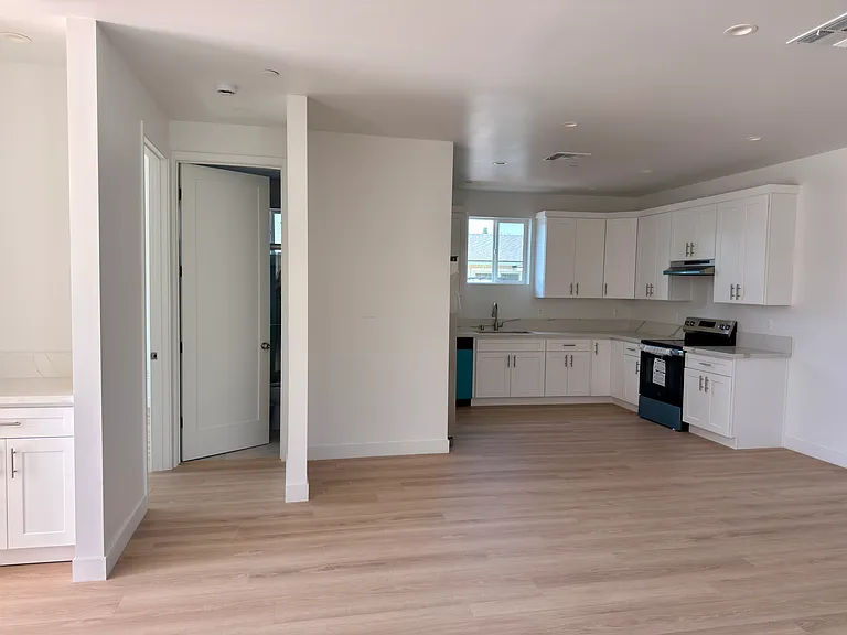 22657 Valerio St #7402 — Photo 11