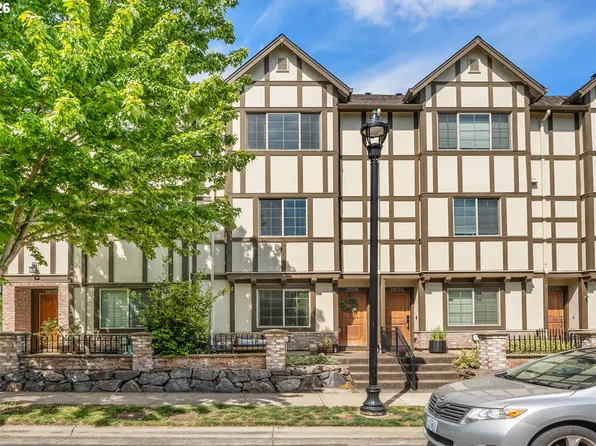 28526 SW Paris Ave, Wilsonville, OR 97070