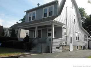 305 Alexander Ave, Bridgeport, CT 06606