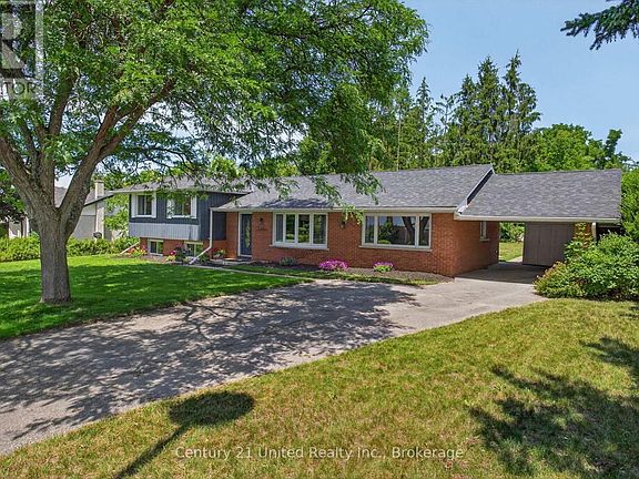 2nd image of 12 Stewart Dr