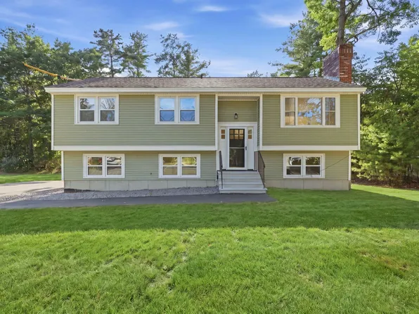 129 Hobbs Road, Pelham, NH 03076