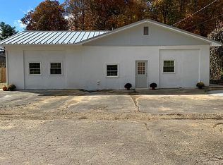 209 Indian Trl, Burnsville, NC 28714