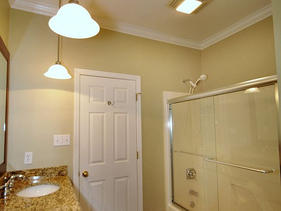 5th image of 1431 Kenton Way
