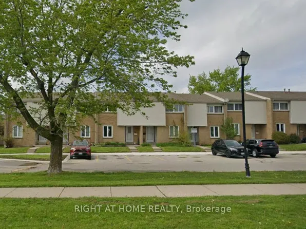 500 Osgoode Dr #136, London, ON N6E 2G9