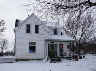 1301 Commercial St, Palmer, NE 68864