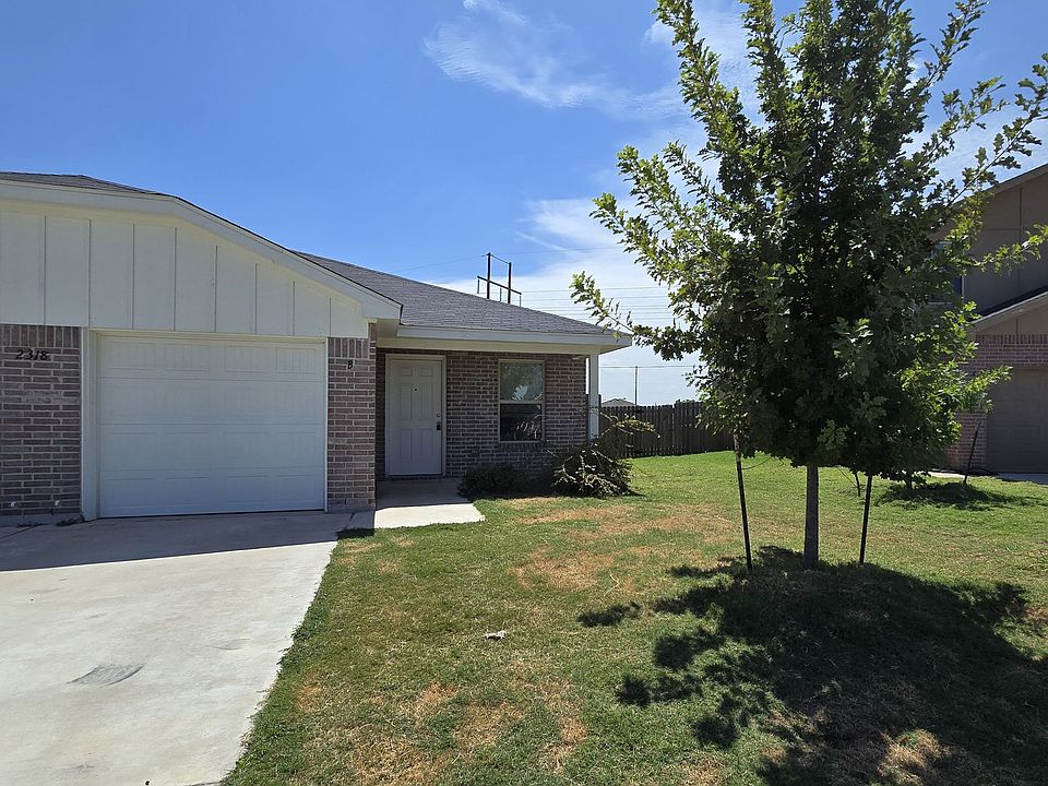 1st image of 2318 Zanoletti Dr #B
