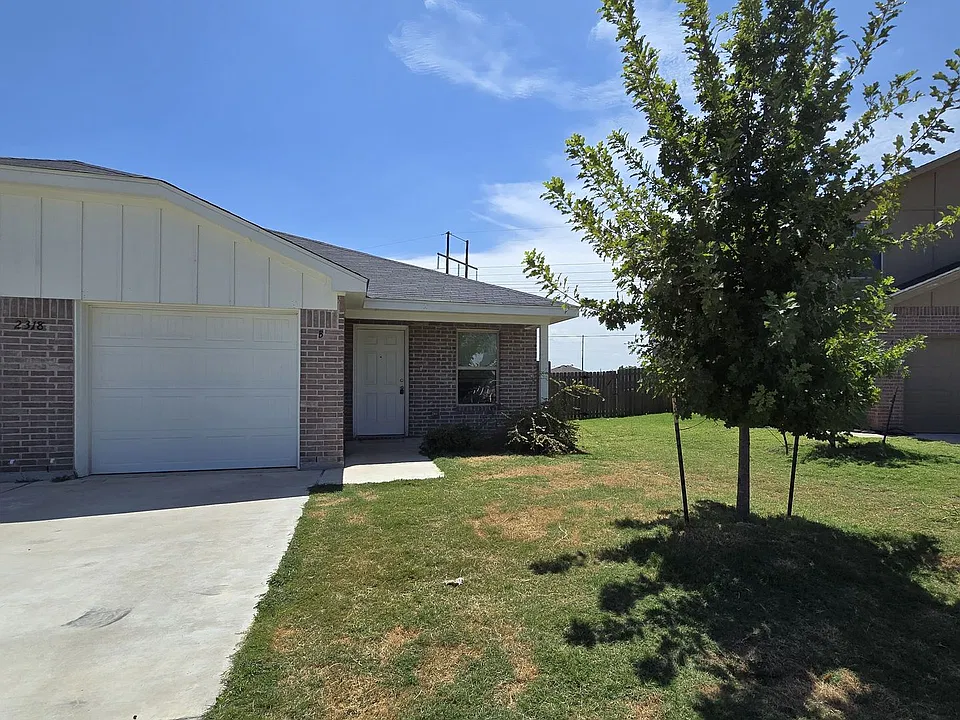 2318 Zanoletti Dr #B