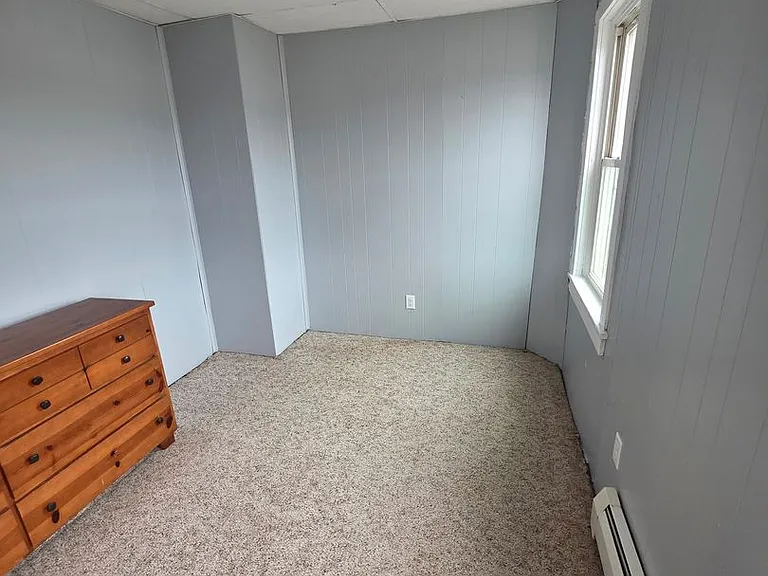 110 E Canda St — Photo 7