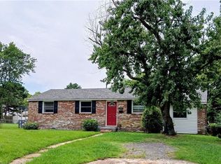 2000 Scollin Cir, Hampton, VA 23663