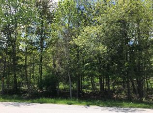6943 Lakeview Dr, Hubbard Lake, MI 49747