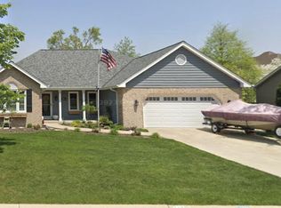 6118 Potomac Pl, Racine, WI 53406