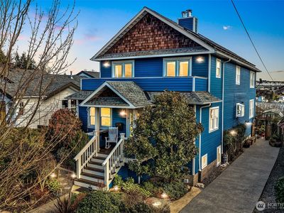 3532 Meridian Avenue N, Seattle, WA, 98103