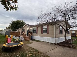 29402 Georgetown Dr, New Baltimore, MI