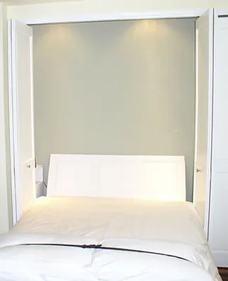 Sold by Steven Corcoran Real Estate | media 10