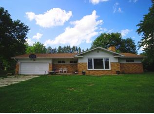 12475 Nine Mile Rd, South Lyon, MI 48178