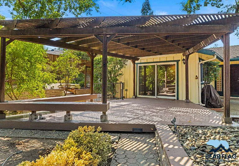 7919 Ridgemont Dr — Photo 61