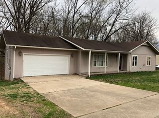 535 Smith Ridge Turn Off, Rogers, AR 72756
