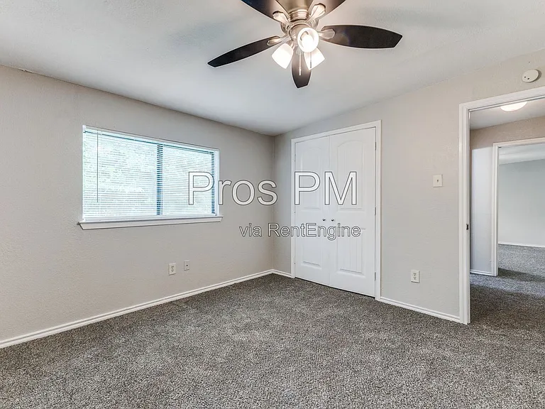 12129 Spring Branch Dr — Photo 9