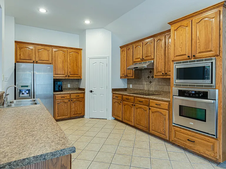 4725 Bristol Trace Trl — Photo 19