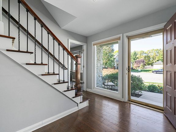 3rd image of 4532 Benderton Ct