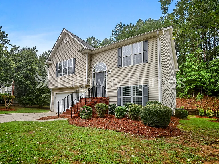 2035 Patrick Mill Pl — Photo 3