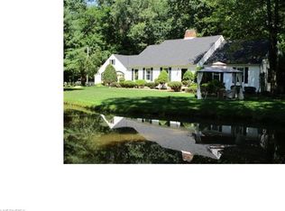 7804 Barnes Rd, Vermilion, OH 44089