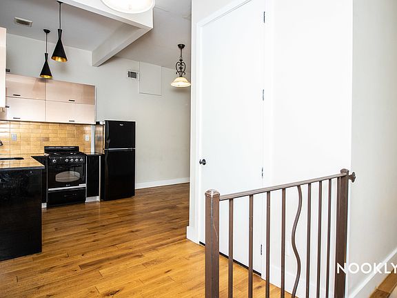 5th image of 435 Menahan St #1F