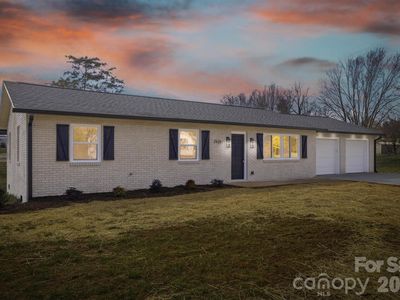 2621 Fairwood Dr SE, Hudson, NC, 28638