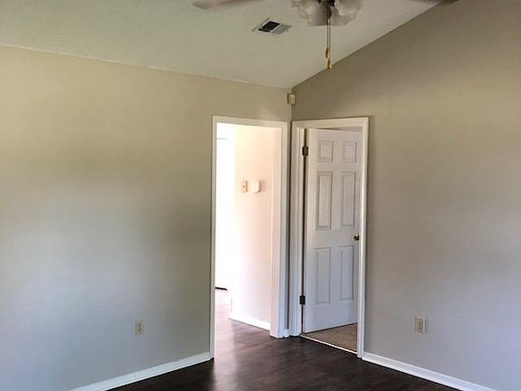5th image of 4175 Highgate Dr
