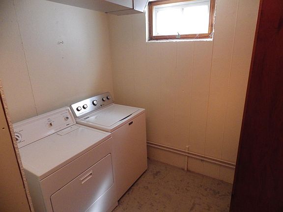 5th image of 108 20th Ave N