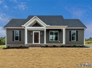 63 Wood Yard Rd, Dillwyn, VA 23936