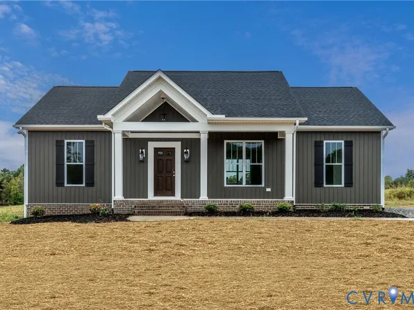 63 Wood Yard Rd, Dillwyn, VA 23936