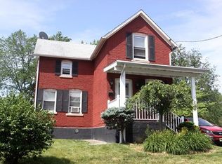 52 Meadow Rd, Edison, NJ 08817