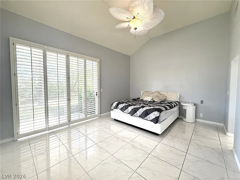 8521 Heather Downs Dr — Photo 15