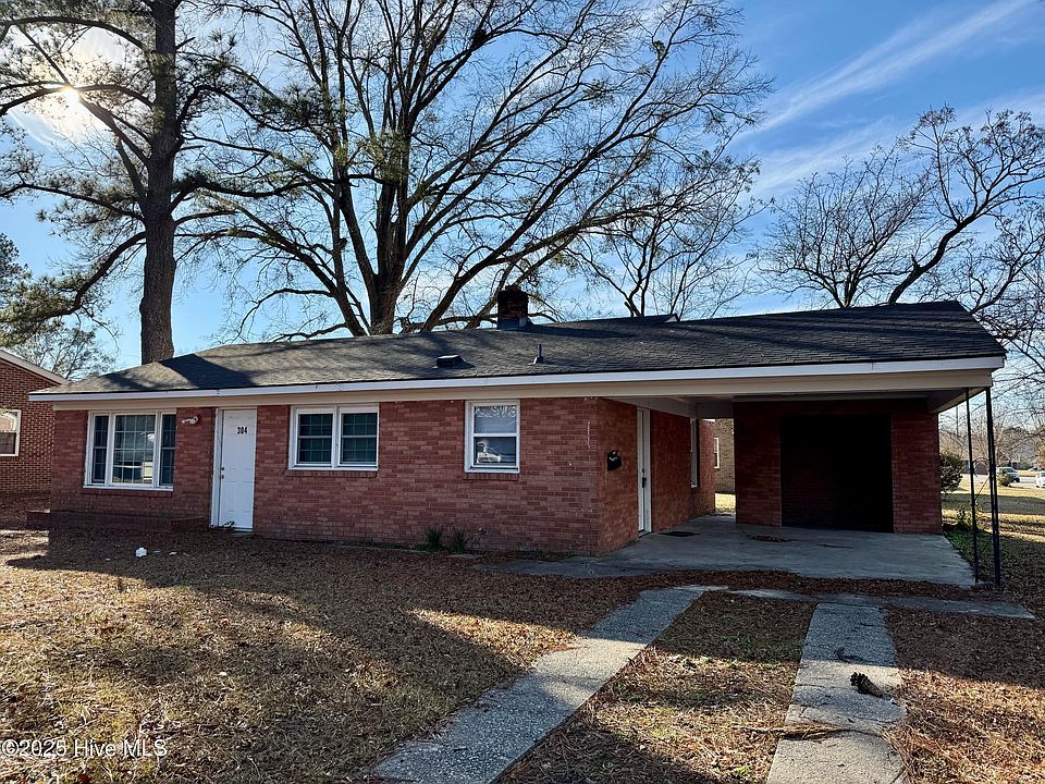 1st image of 304 E Roundtree Drive