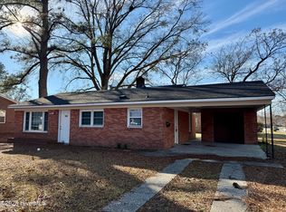 304 E Roundtree Dr, Greenville, NC 27834