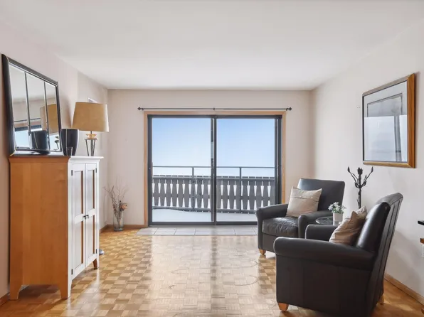 400 Groveland Ave APT 1614, Minneapolis, MN 55403