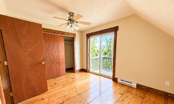 3 bed, 1.5 bath, 1175 sqft, $1,875 — Photo 2