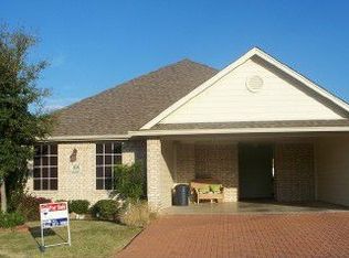 108 Enchanted Ct, Red Oak, TX 75154