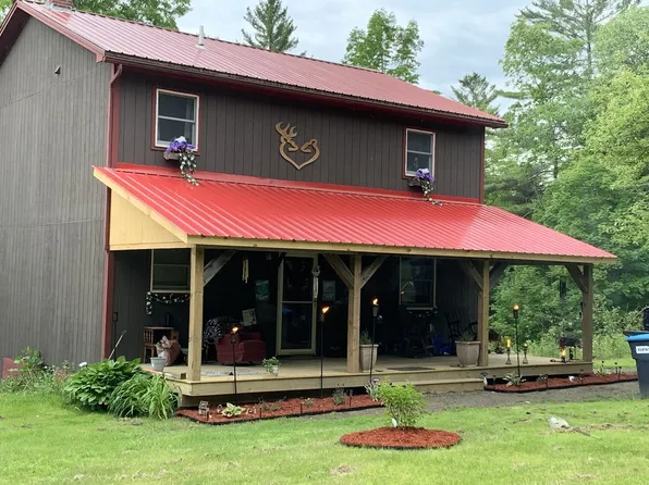 351 North Calais Road, Calais, VT 05658