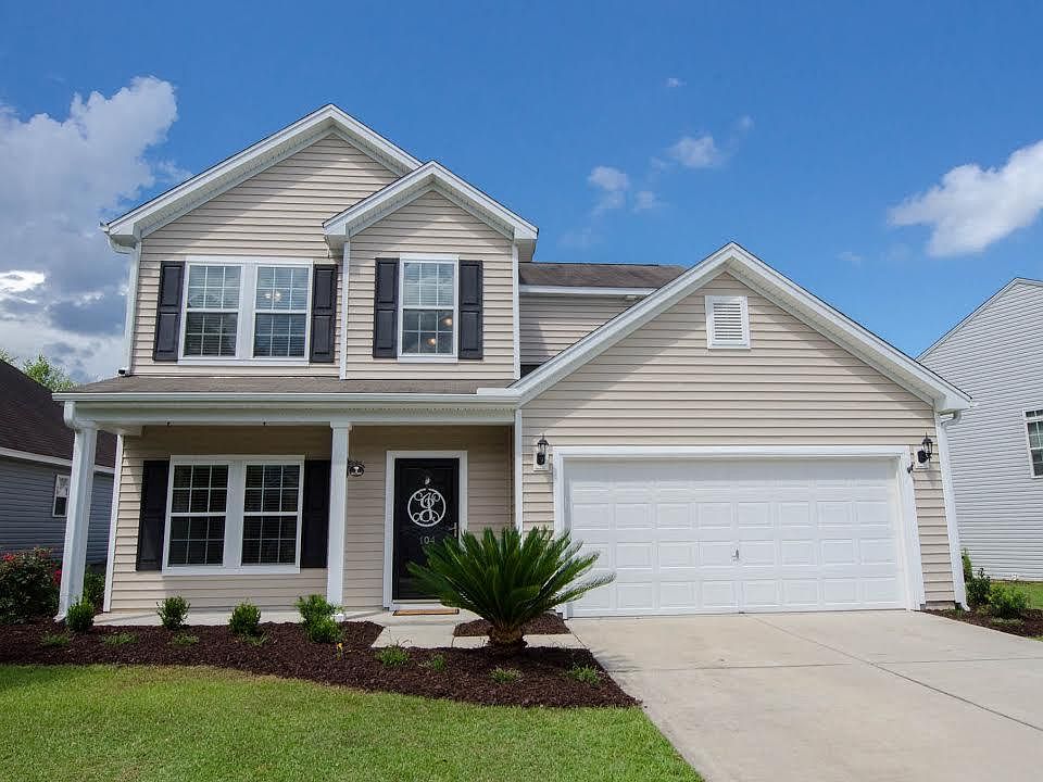 1st image of 104 Goldfinch Ln