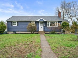 11 McAuliffe Rd, Randolph, MA 02368