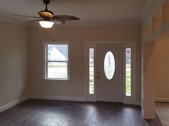 4th image of 176 Winding Cedar Dr