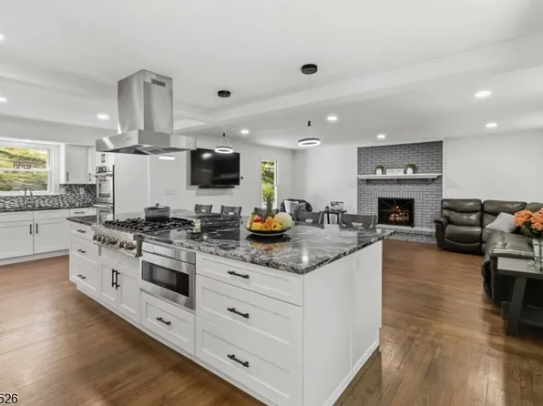 66 Hillcrest Ave, Morris Twp., NJ 07960