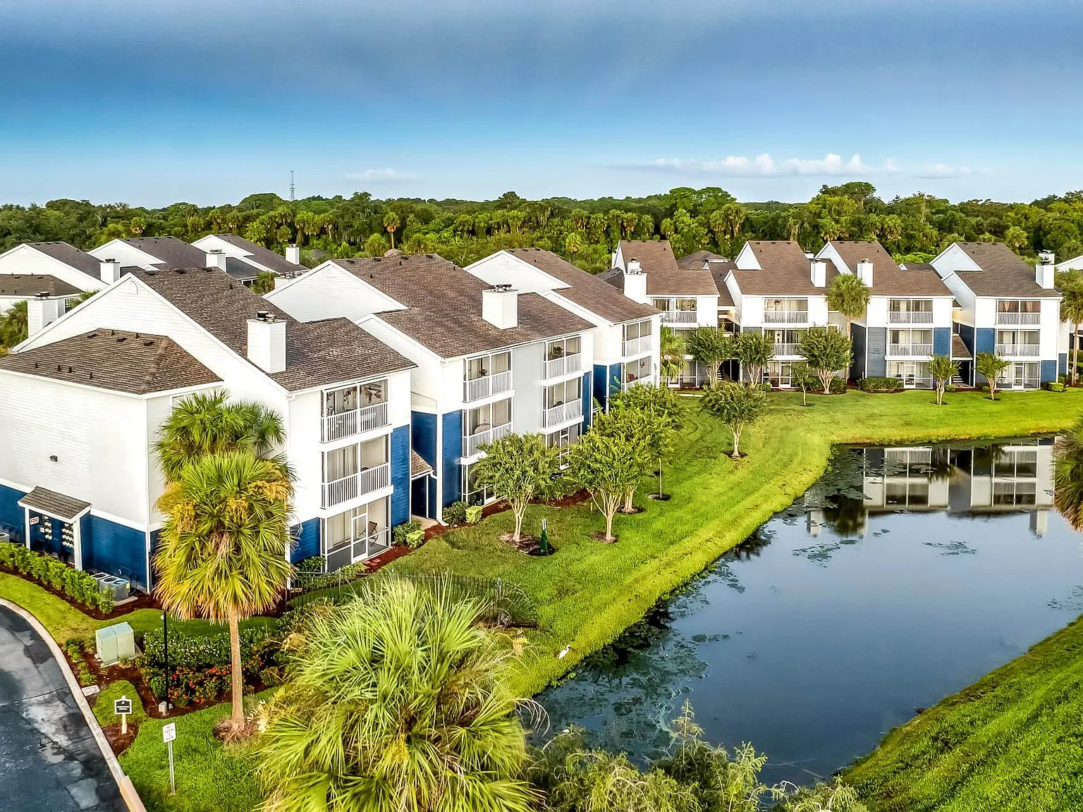 Regatta Shores — Photo 4