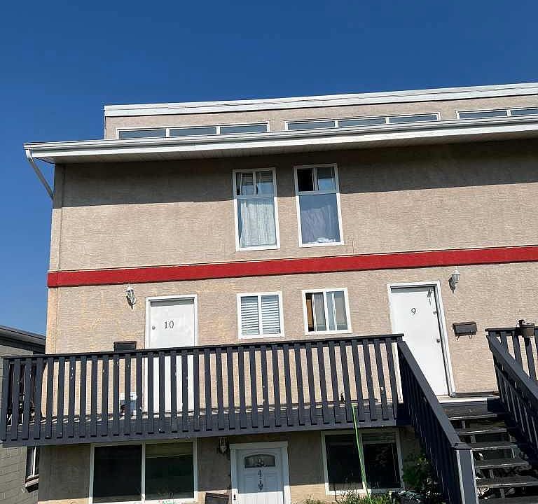 1st image of 3726 Centre St NE #4