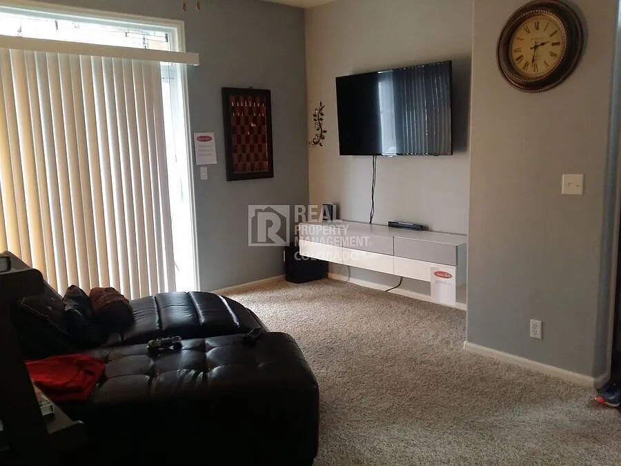 Denver Condo with In-Unit Laundry, Patio & Pool Access - 8500 E Jefferson Ave. #20G | Denver, CO — Photo 4